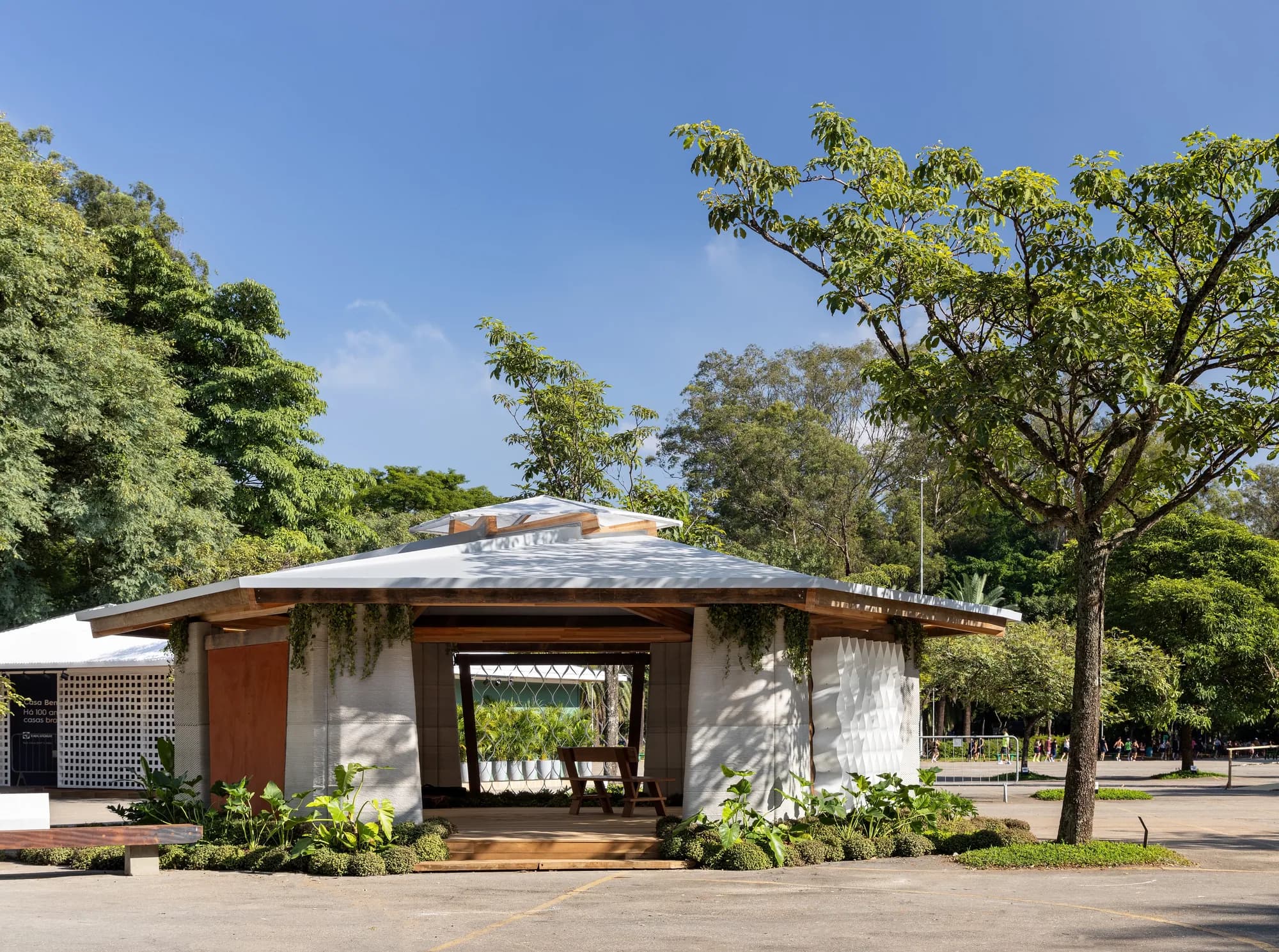 Casa Superlimão, Superlimão